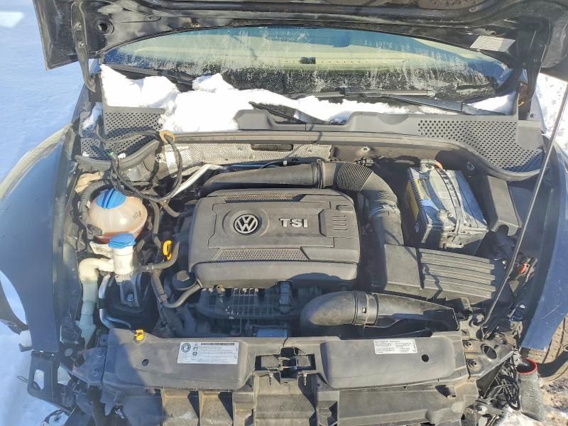 2017 Volkswagen Beetle s