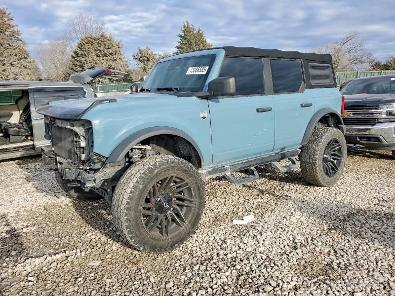 2021 Ford Bronco Base
