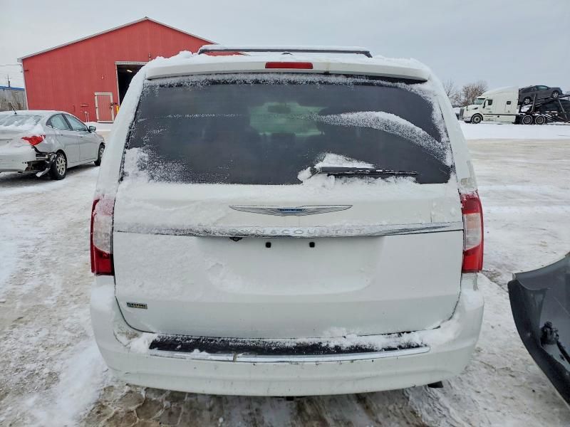 2015 Chrysler Town & Country Touring l