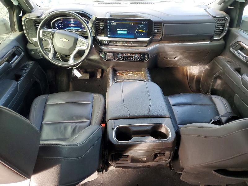 2024 Chevrolet Silverado K3500 LT