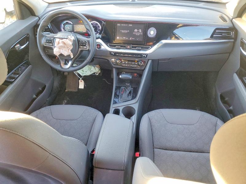 2022 KIA Niro lxs