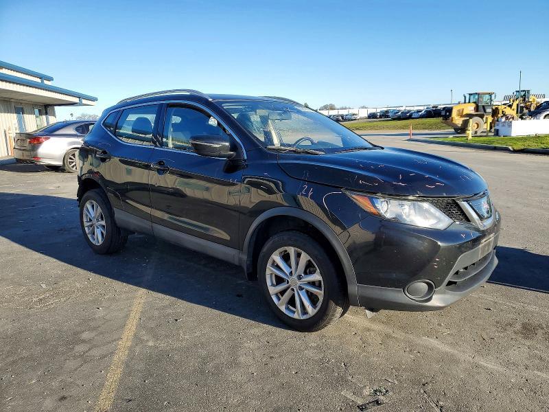 2018 Nissan Rogue Sport s