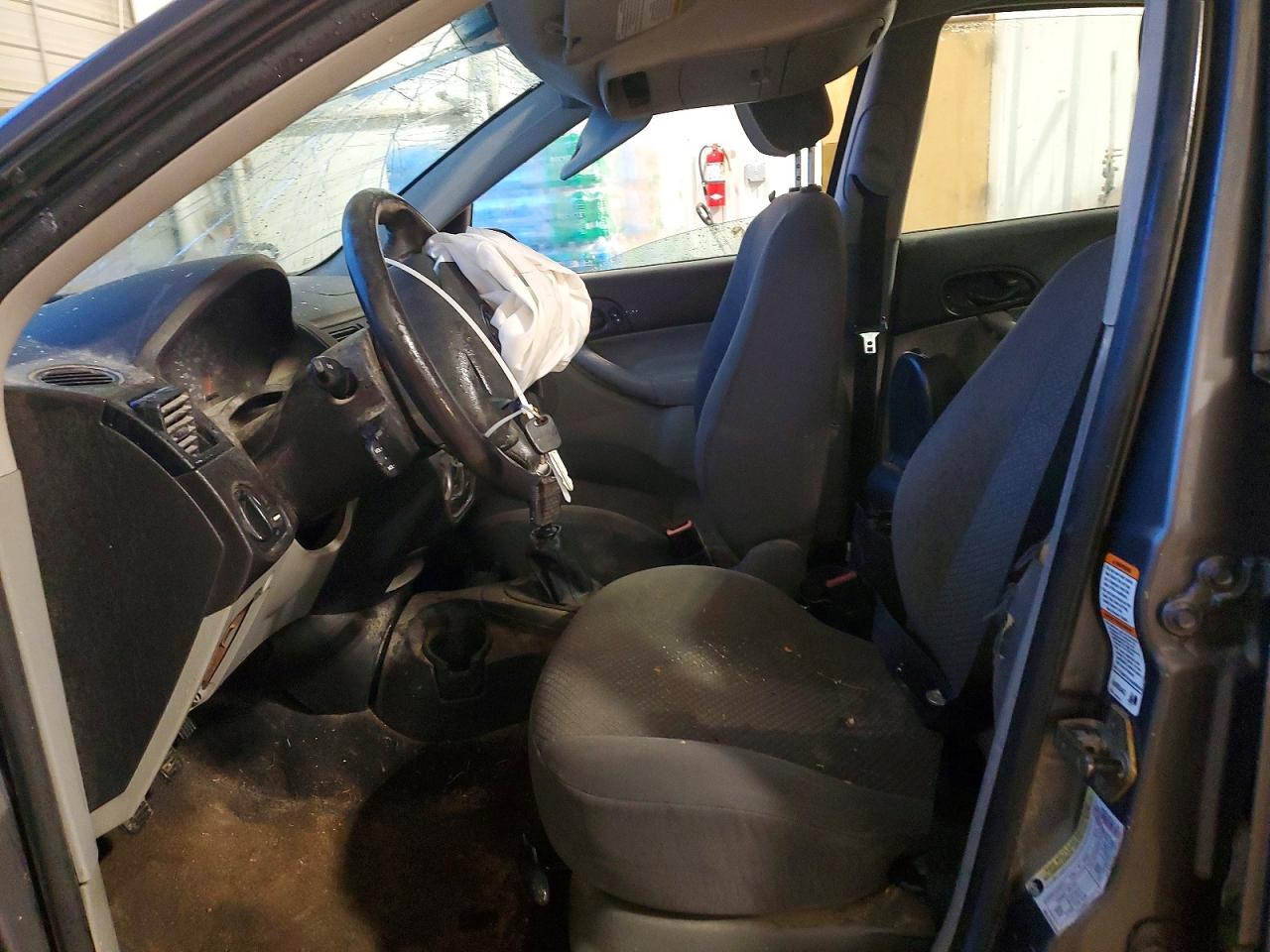 2005 Ford Focus ZX5