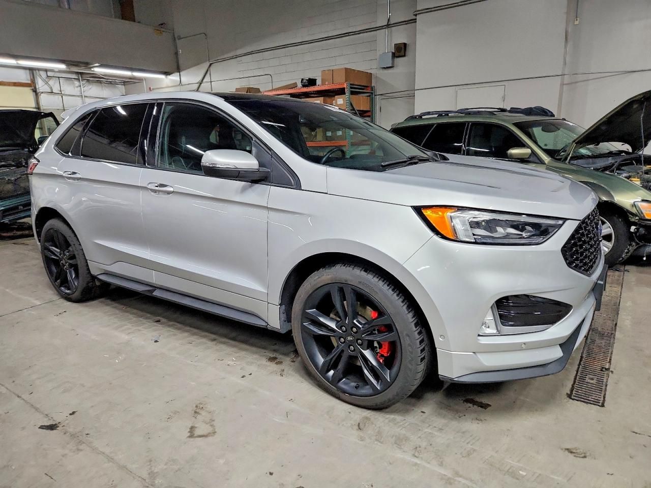 2019 Ford Edge st