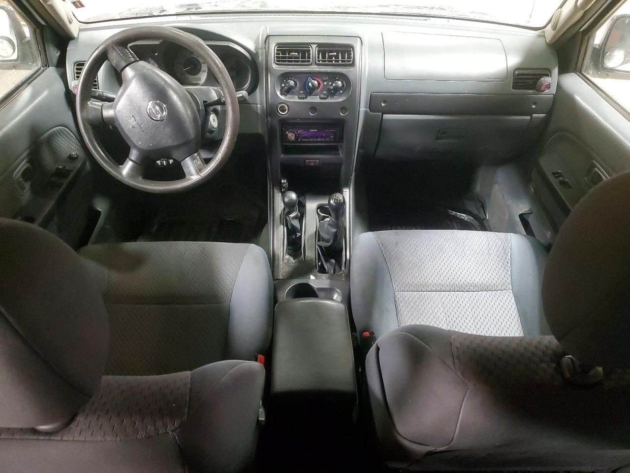 2004 Nissan Xterra xe