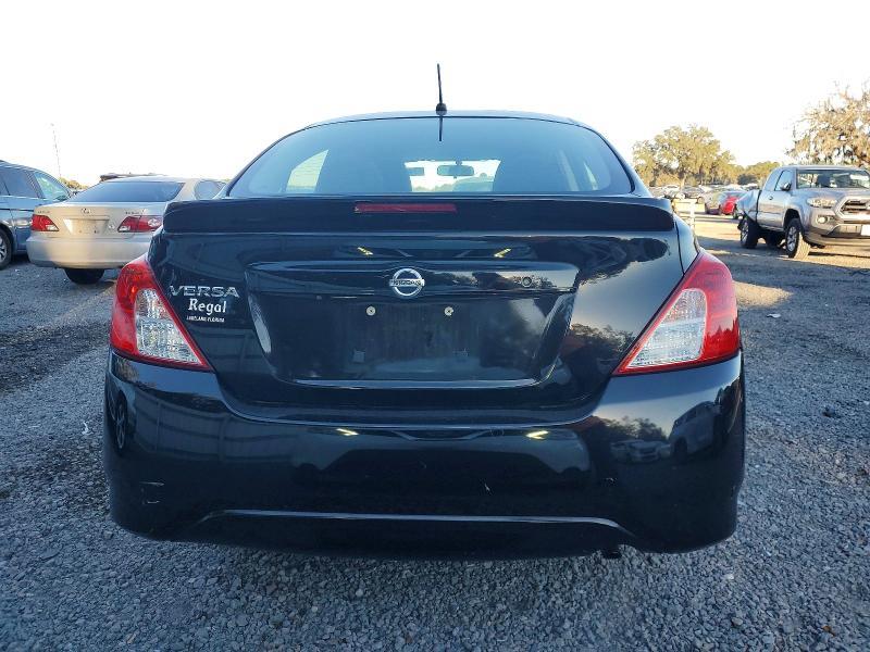 2019 Nissan Versa