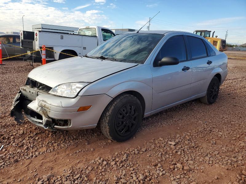 2005 Ford Focus ZX4