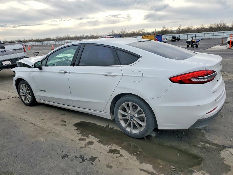 2019 Ford Fusion se