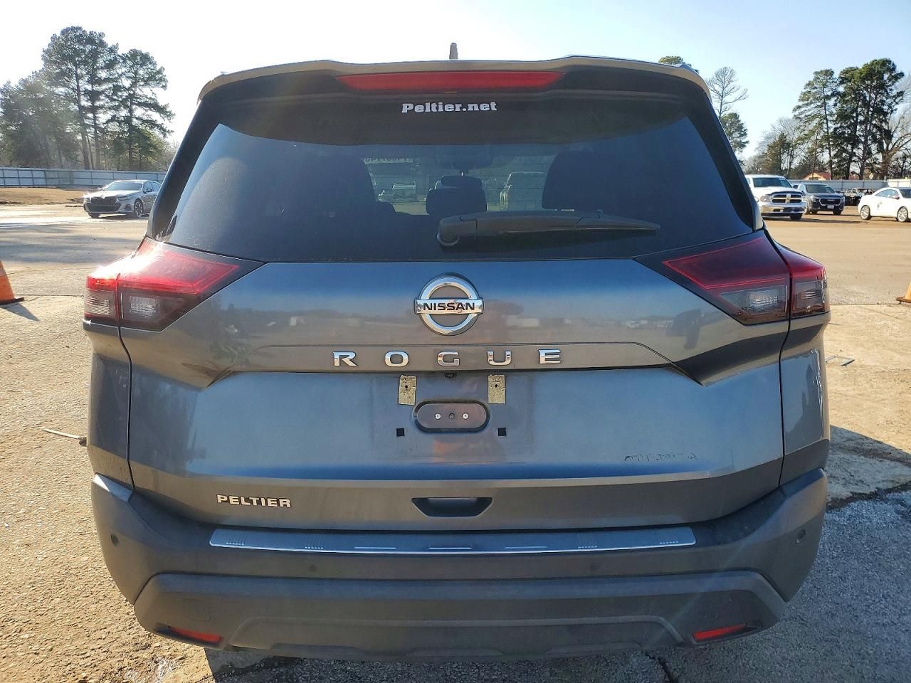 2021 Nissan Rogue s