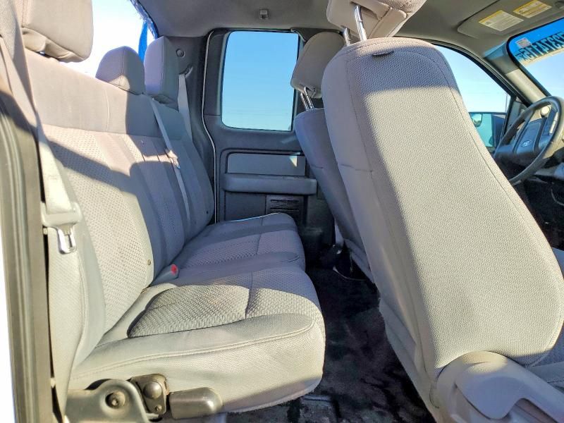 2013 Ford F150 Super cab