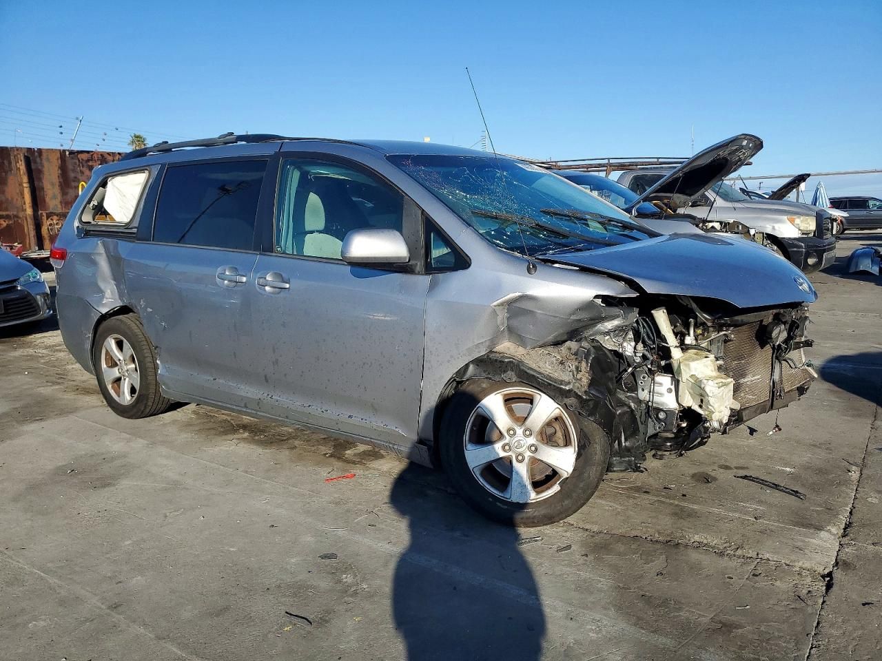 2013 Toyota Sienna le