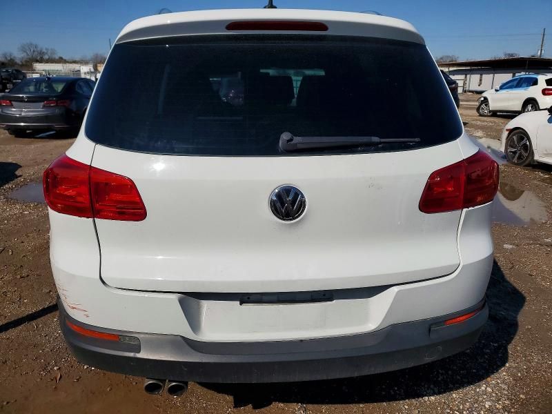 2016 Volkswagen Tiguan s