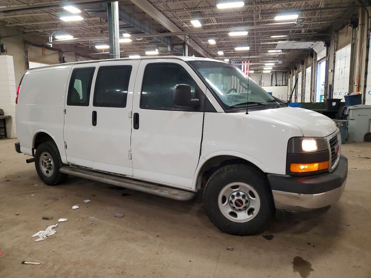 2017 GMC Savana G2500