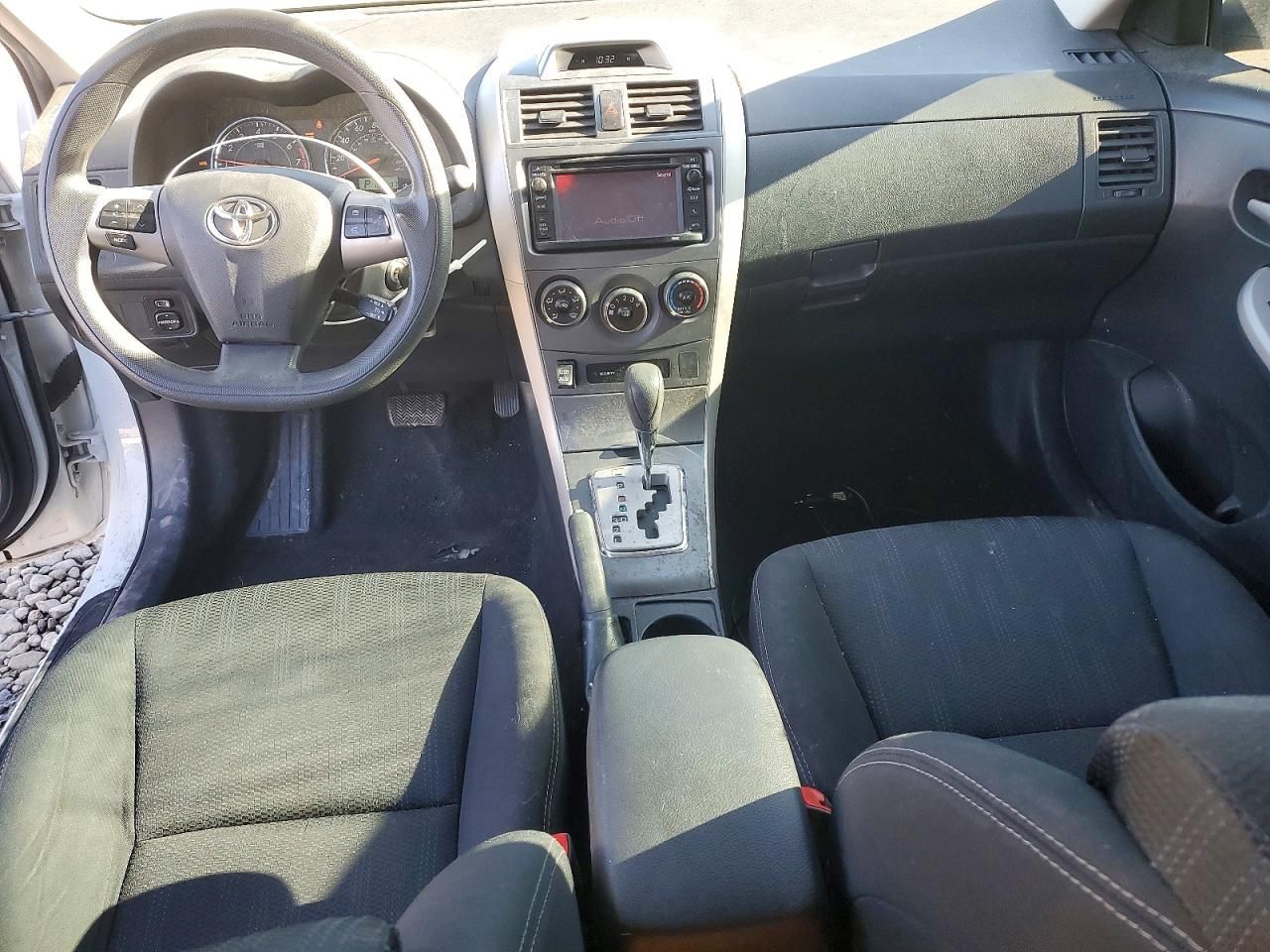 2013 Toyota Corolla s