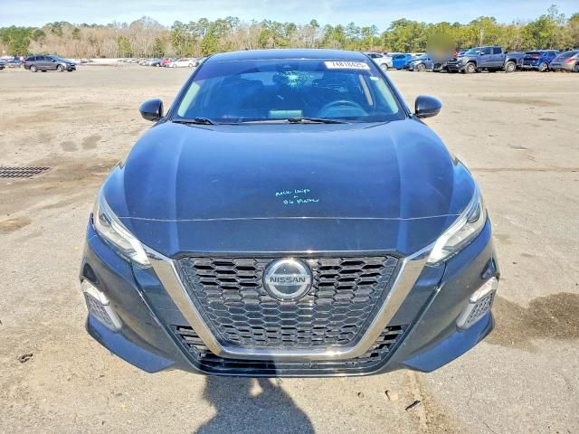 2021 Nissan Altima sr