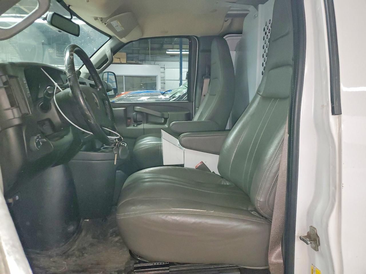 2021 Chevrolet Express G2500