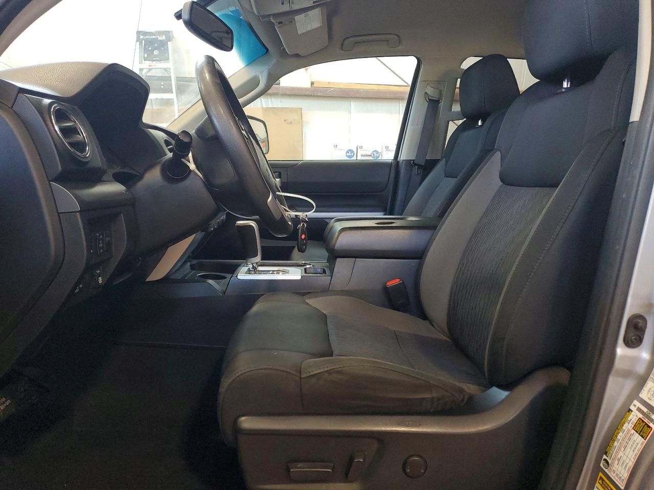 2015 Toyota Tundra Double cab sr