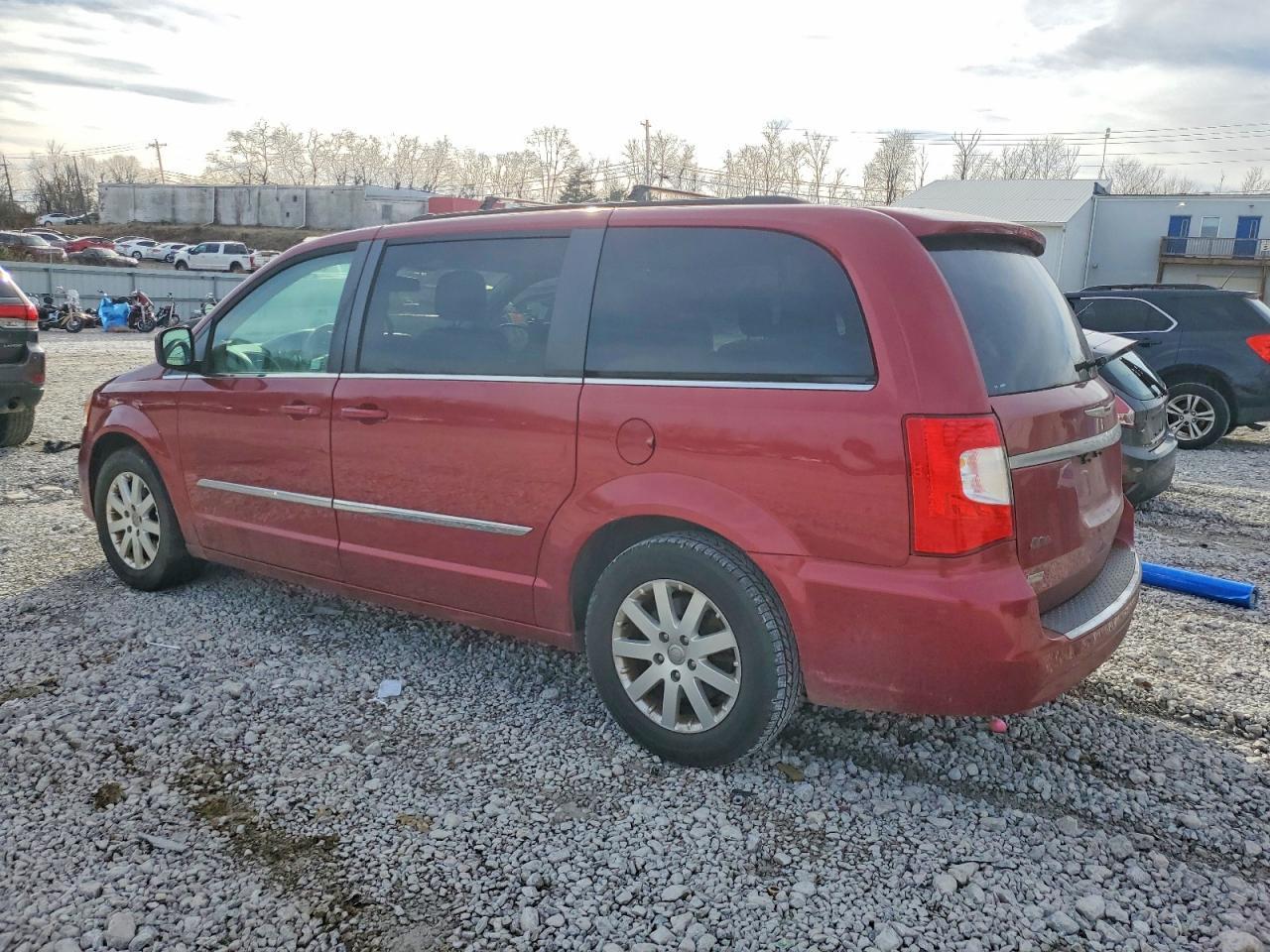 2016 Chrysler Town & Country Touring