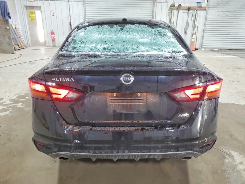 2020 Nissan Altima sr