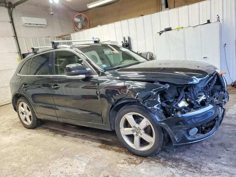 2010 Audi Q5 Premium Plus