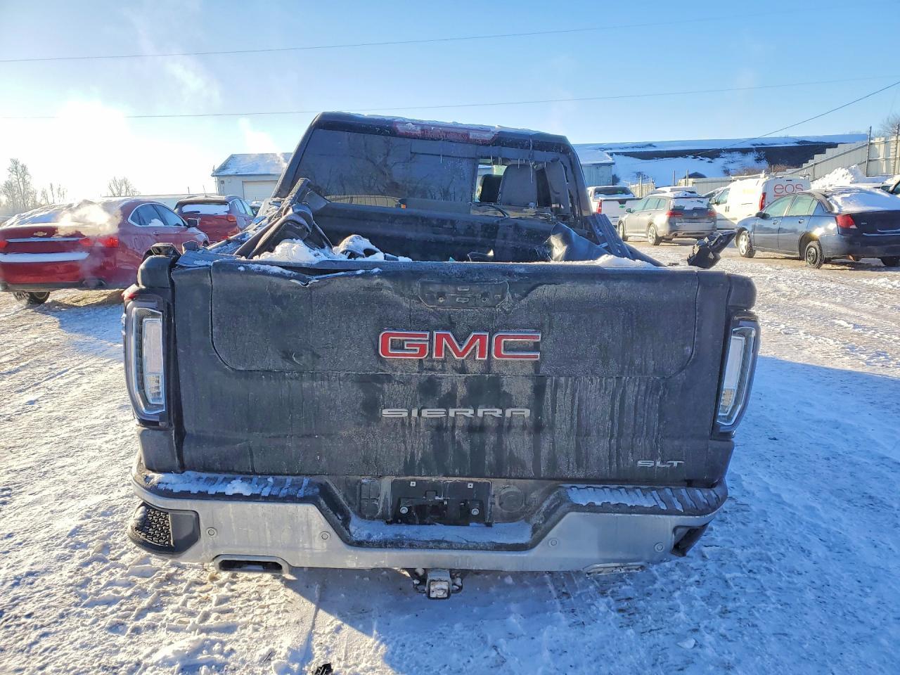 2022 GMC Sierra K1500 slt