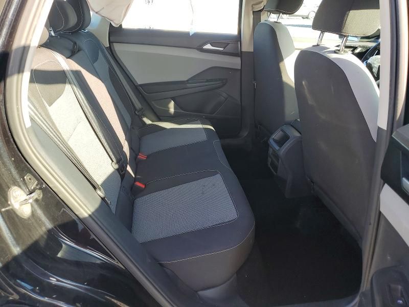 2022 Volkswagen Taos s