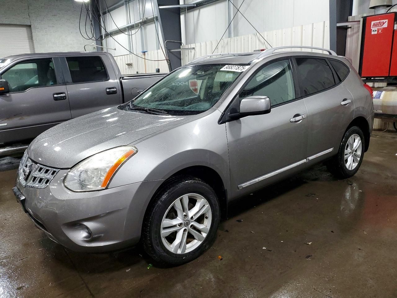 2012 Nissan Rogue s