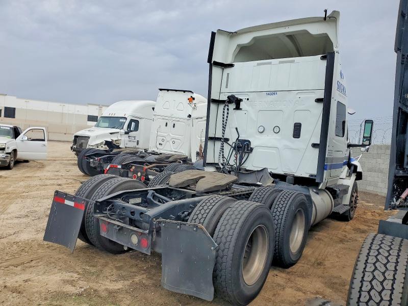 2022 International RH613 Semi Truck