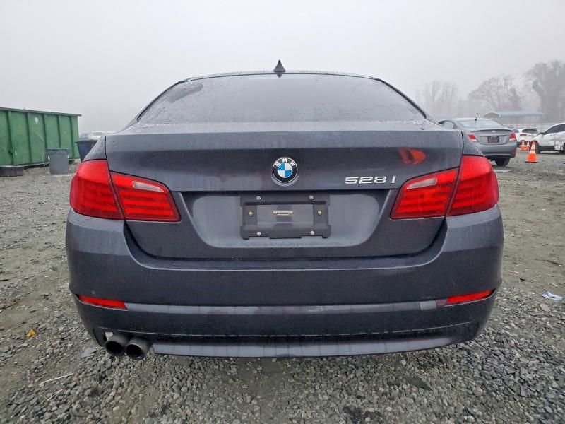 2013 BMW 528 i