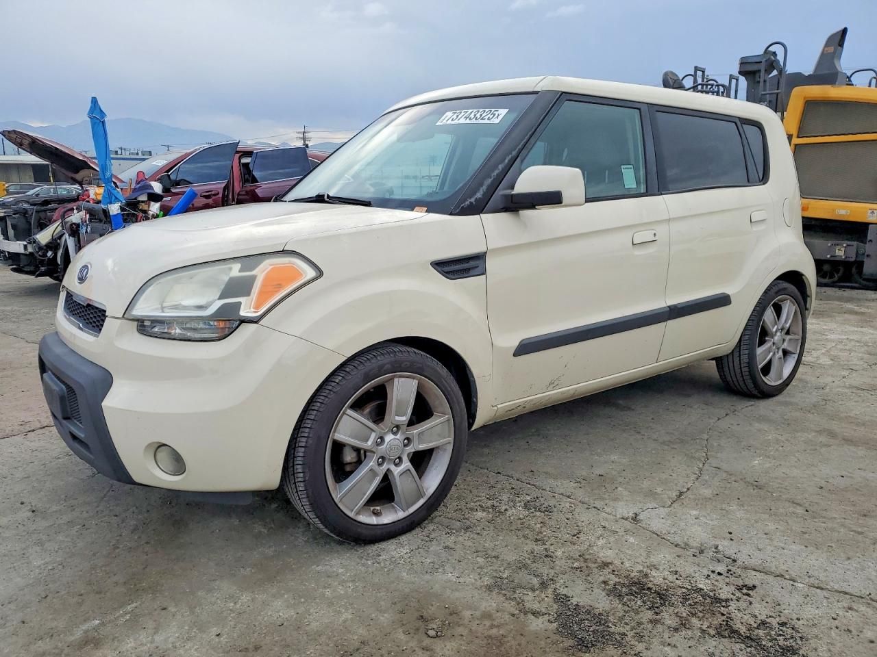 2010 KIA Soul +