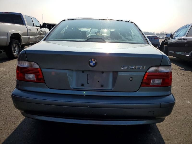 2001 BMW 530 i Automatic