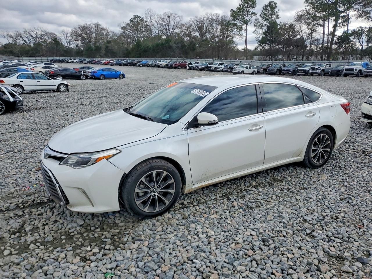 2016 Toyota Avalon xle