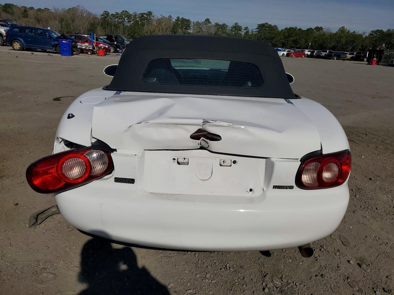 2004 Mazda Mx-5 Miata Base