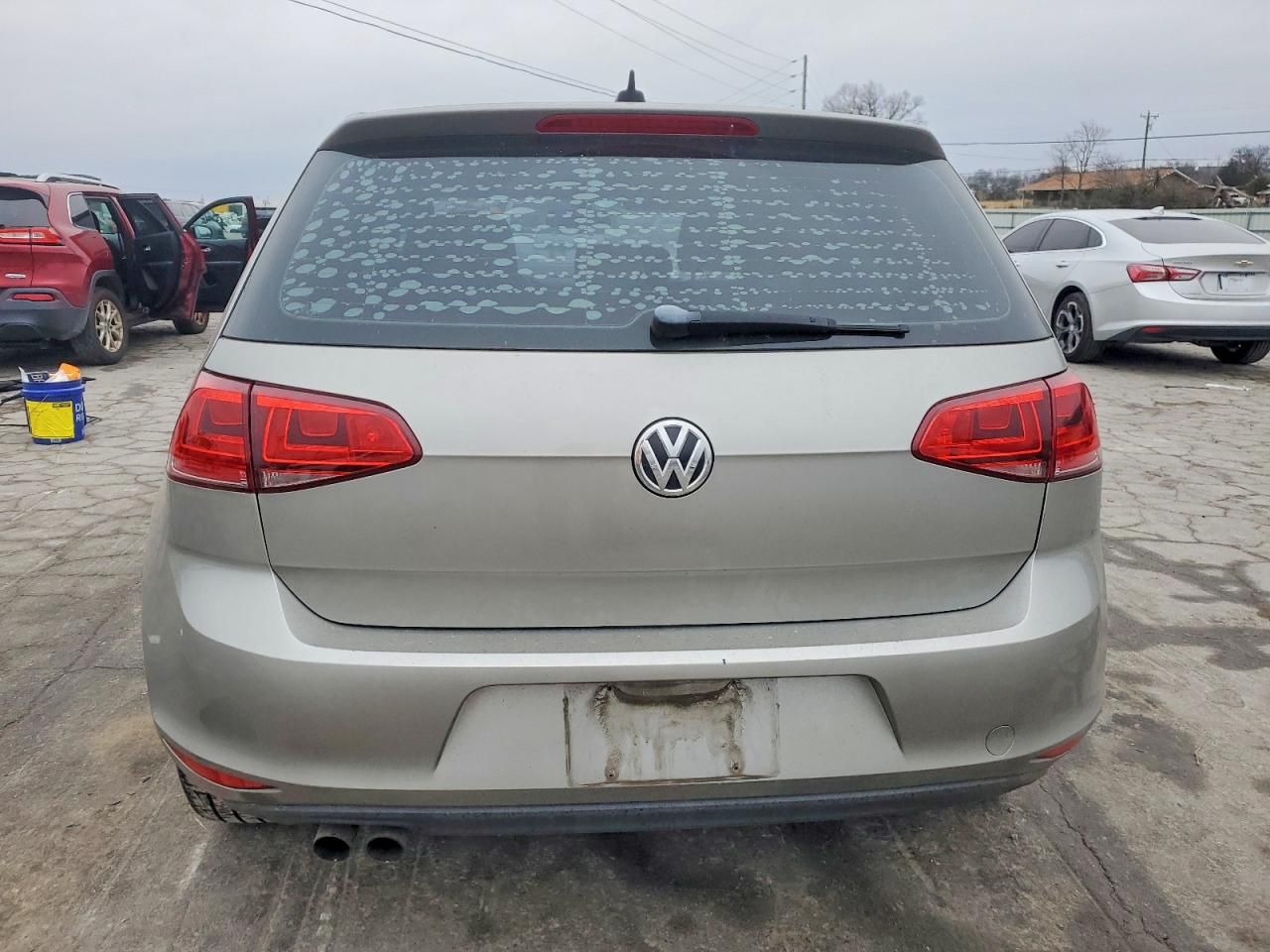 2017 Volkswagen Golf s