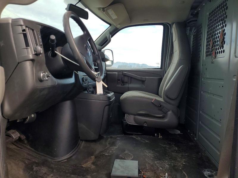2017 GMC Savana G2500 Utility / Service van