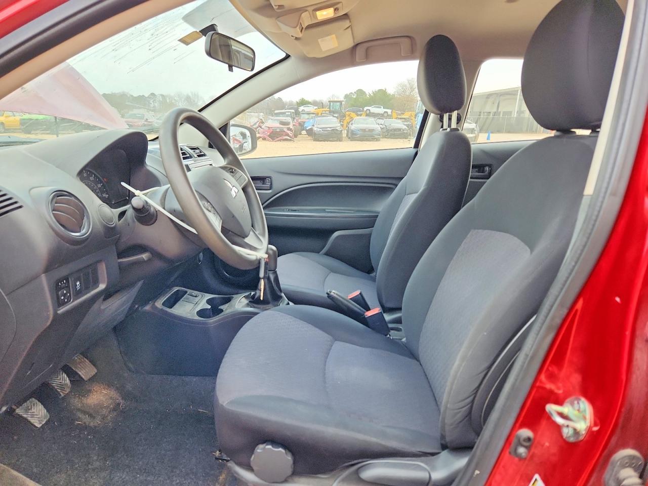 2019 Mitsubishi Mirage es