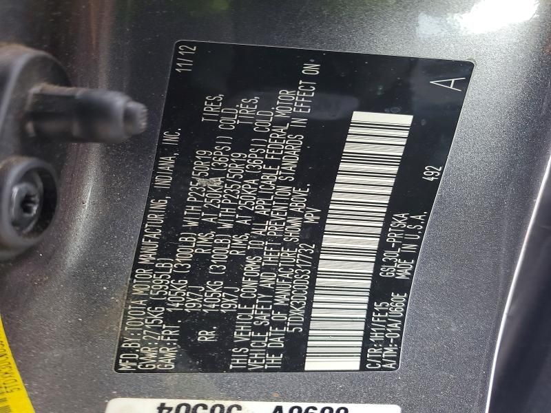 2013 Toyota Sienna Sport