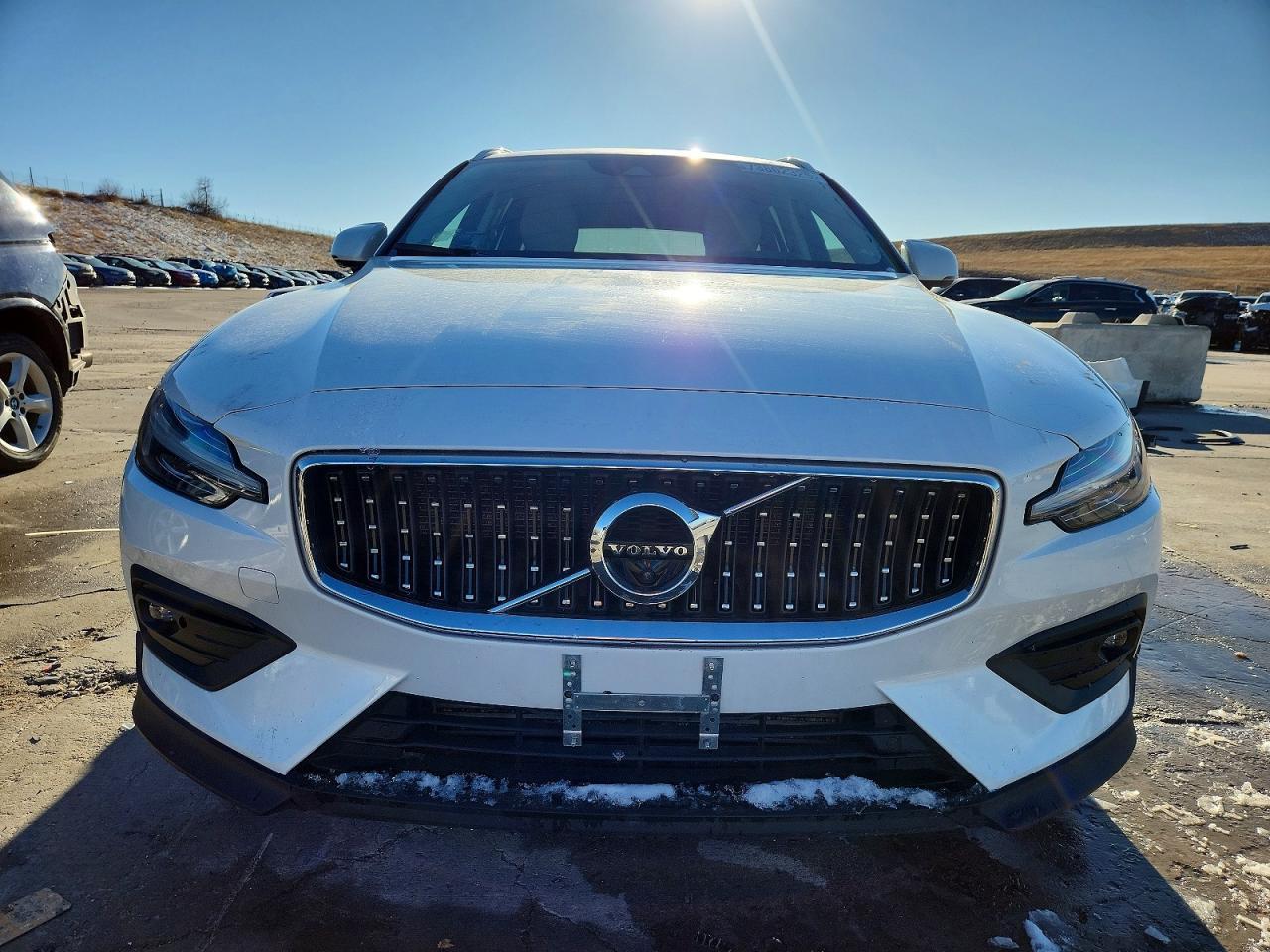 2022 Volvo V60 Cross Country T5 Momentum