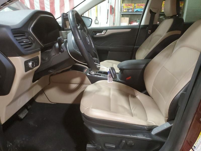 2021 Ford Escape sel