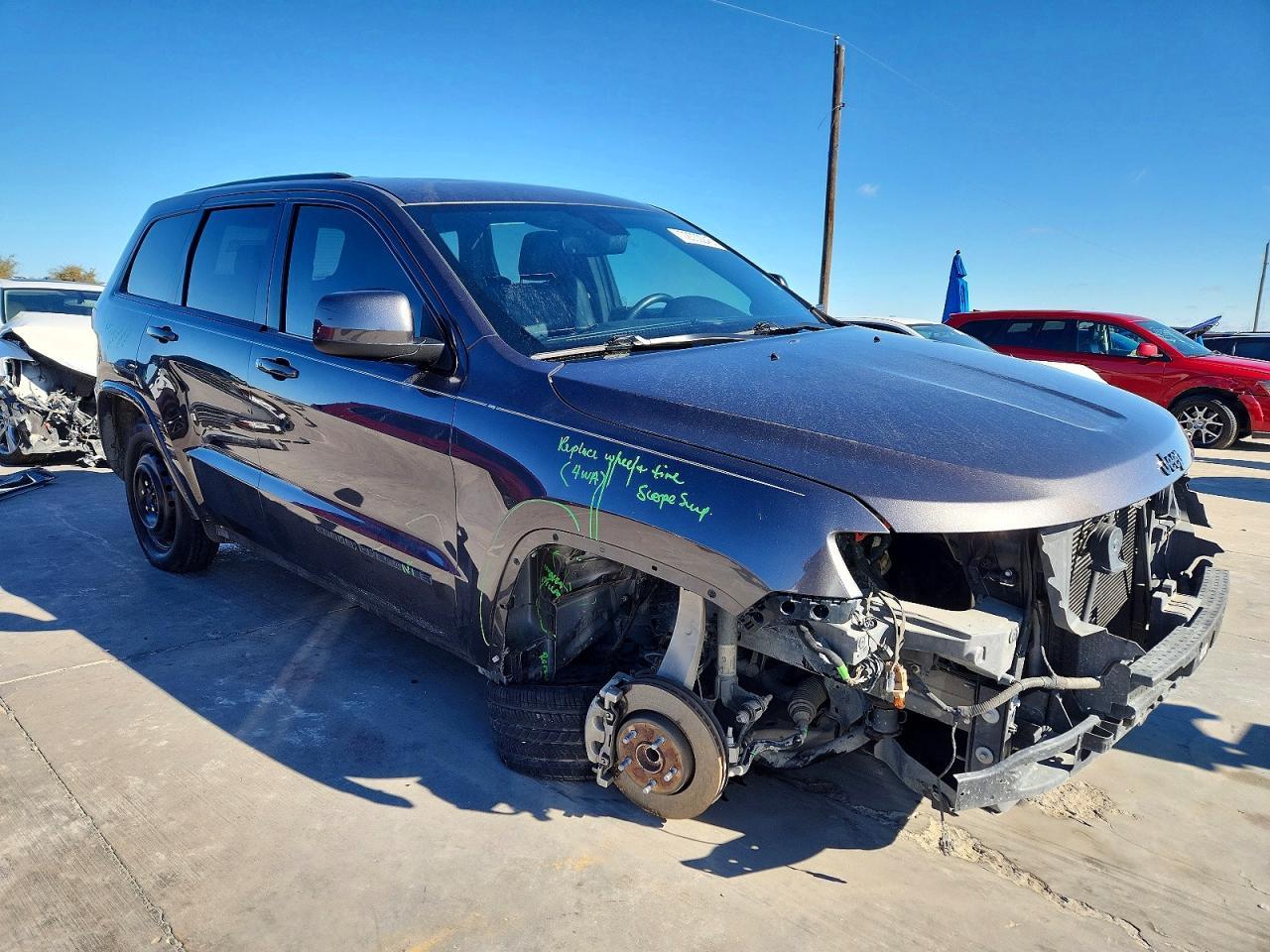 2019 Jeep Grand Cherokee Laredo