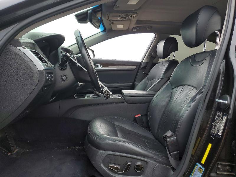 2018 Genesis G80 Base