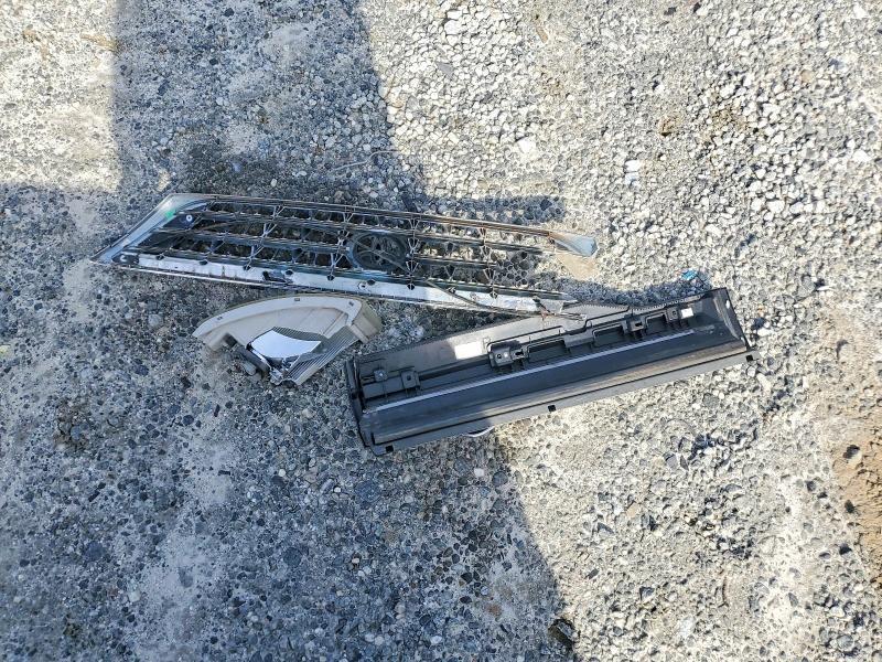 2004 Toyota Avalon xl