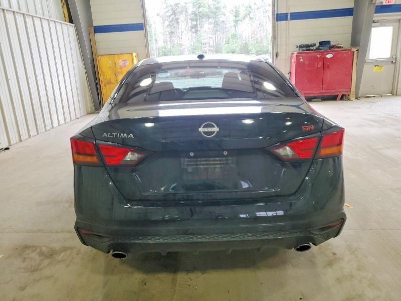 2024 Nissan Altima sr