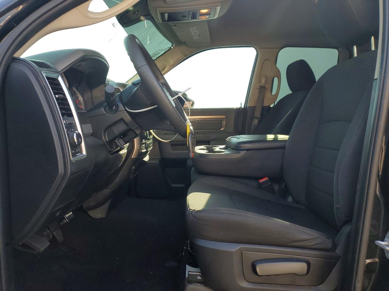 2019 Dodge RAM 1500 Classic SLT