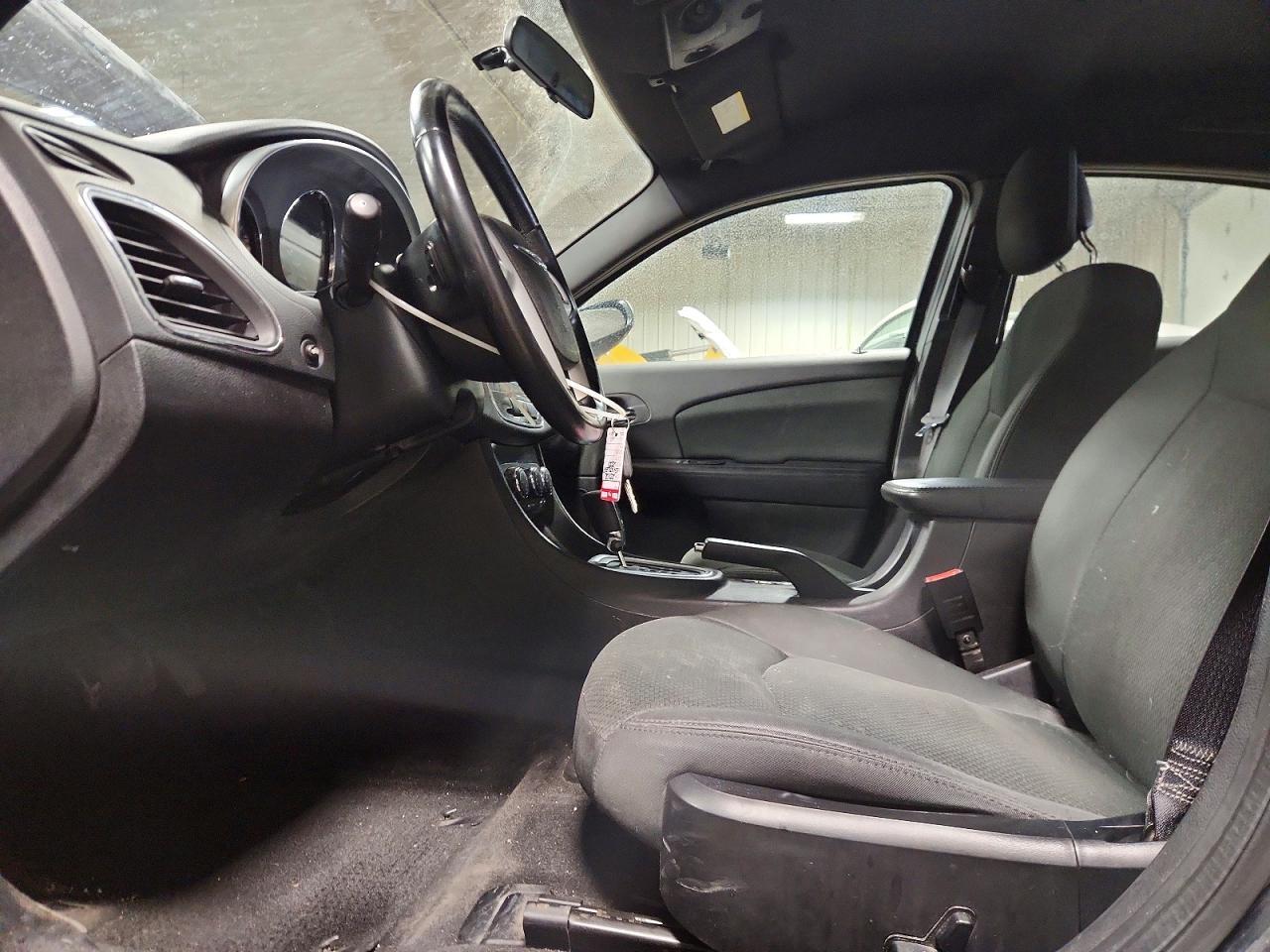 2012 Chrysler 200 Touring