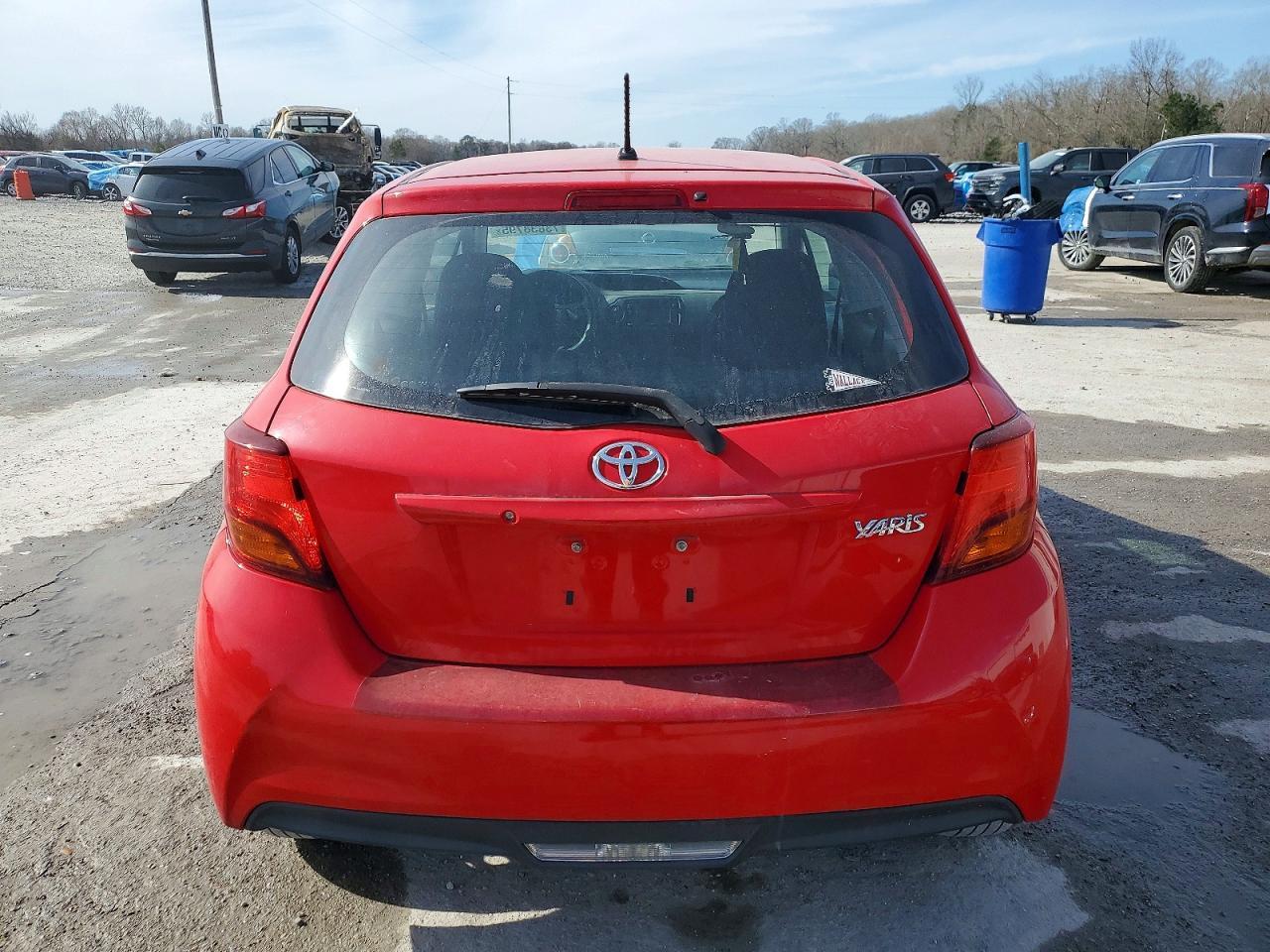 2016 Toyota Yaris l