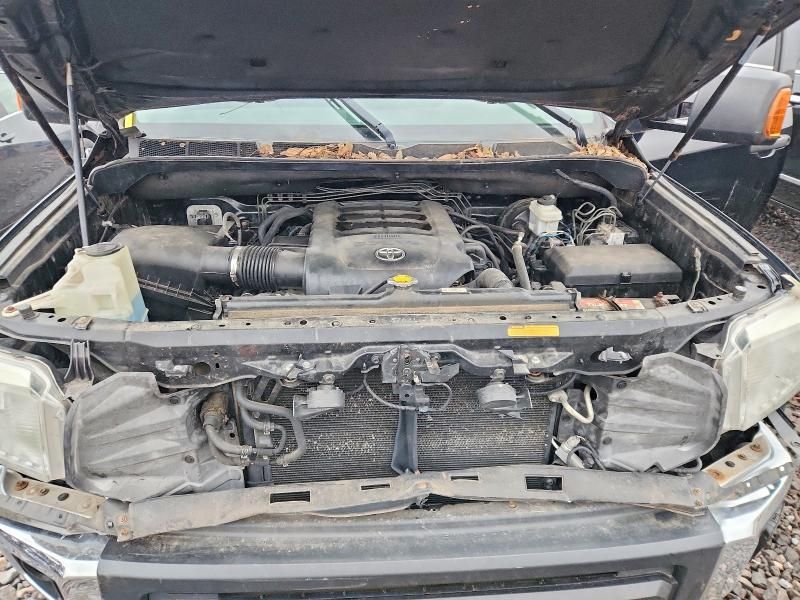 2014 Toyota Tundra Double cab sr