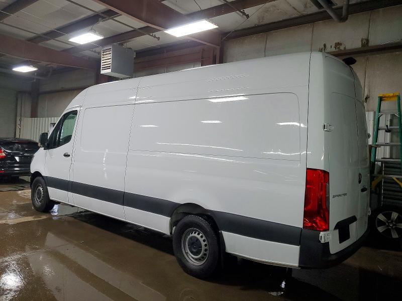 2022 Mercedes-Benz Sprinter 2500