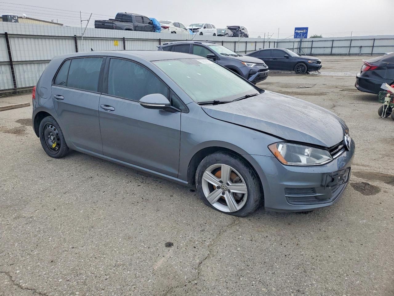 2017 Volkswagen Golf s