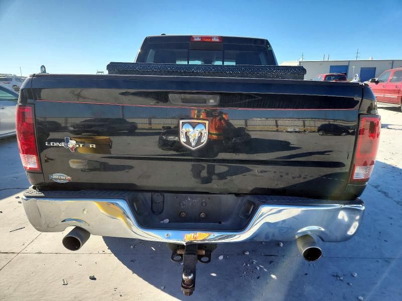 2013 Dodge Ram 1500 slt